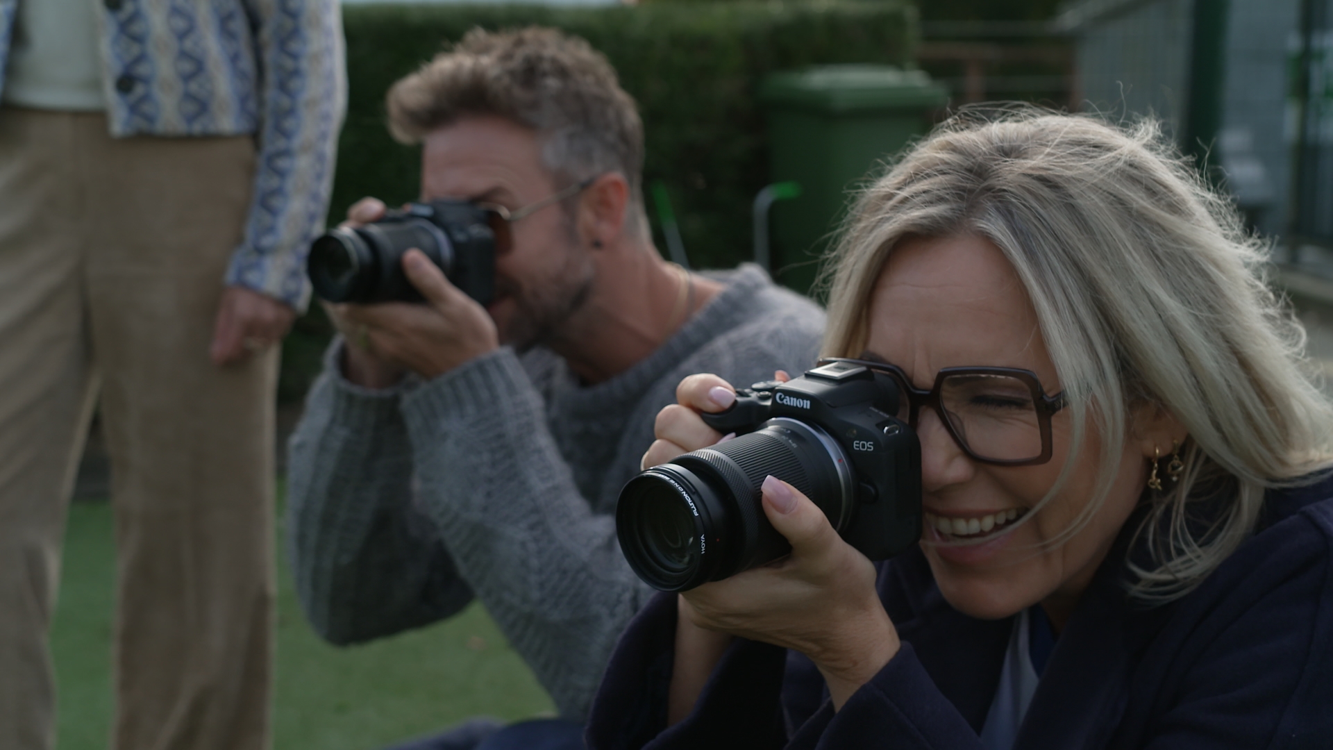 Tanja en Charly aan het fotograferen