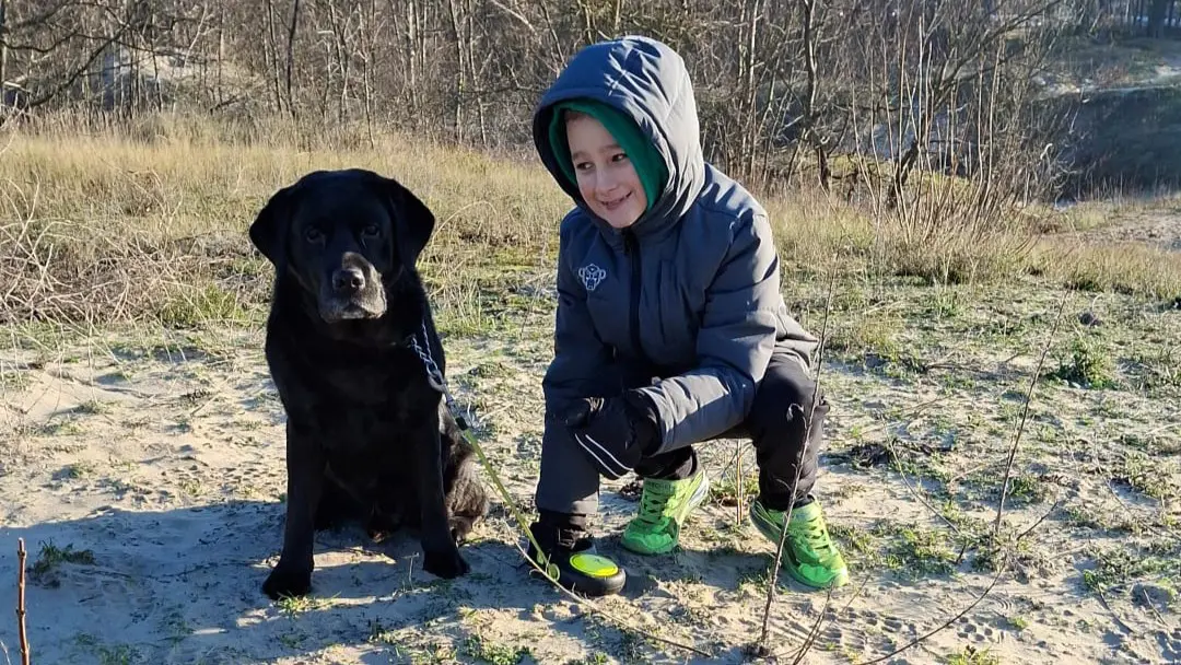 Mylo wandelt mee met de Honden Helden Hike 2026